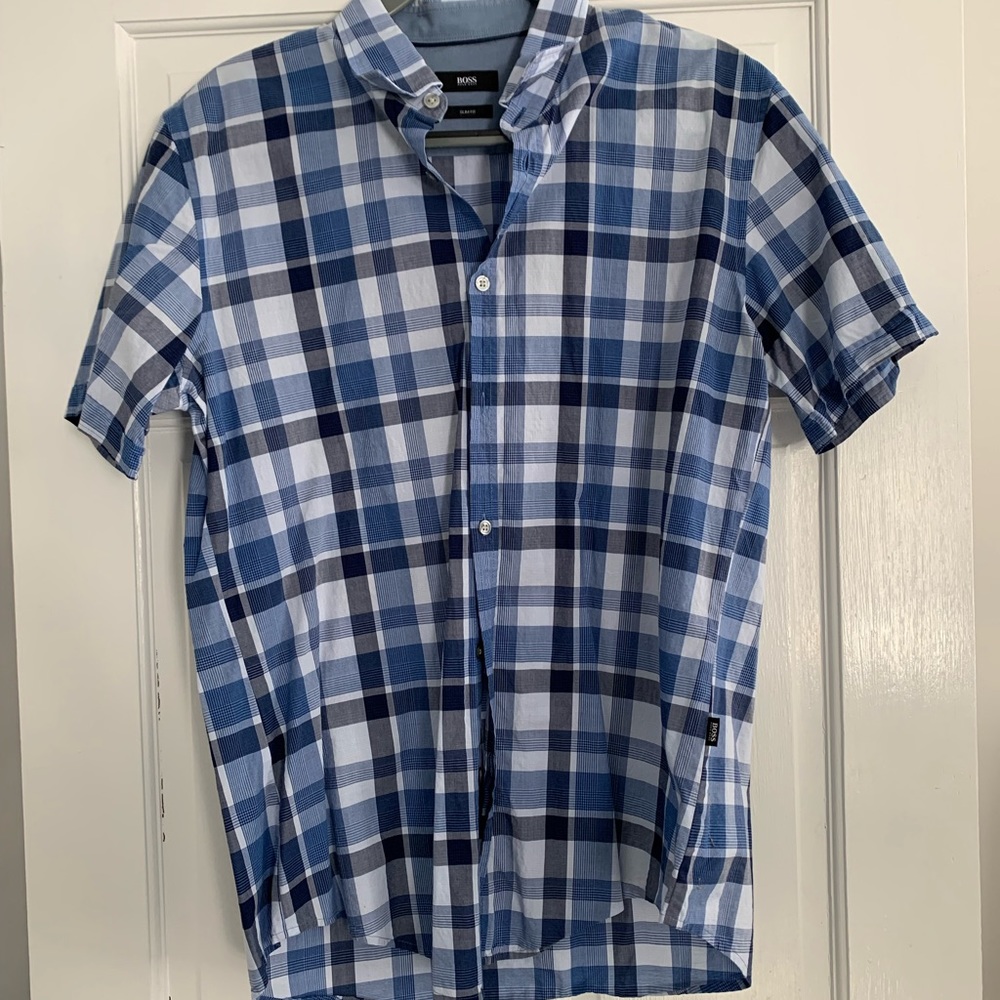Men’s Short Sleeve Hugo Boss Slim Fit Dress Shirt, Size L